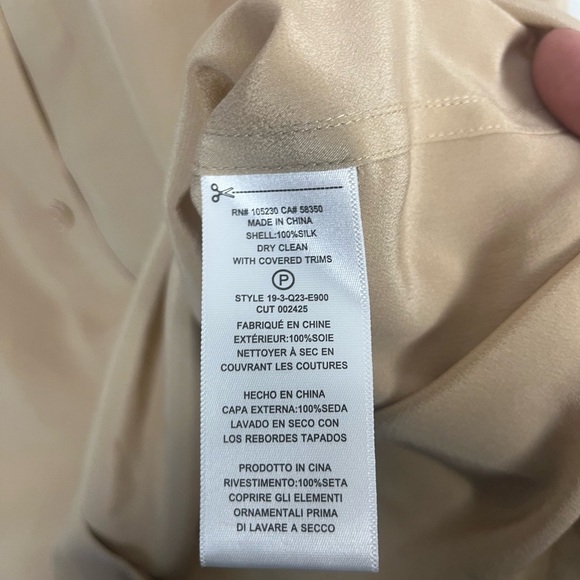 Equipment femme Tan 100% silk button down size medium - Picture 4 of 5